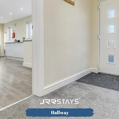 - 3 Bedroom, Sleeps 10 Garden - Jrr Cockermouth