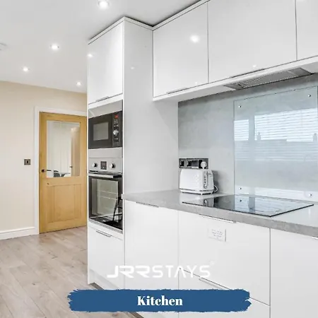 Holiday home - 3 Bedroom, Sleeps 10 Garden - Jrr Cockermouth