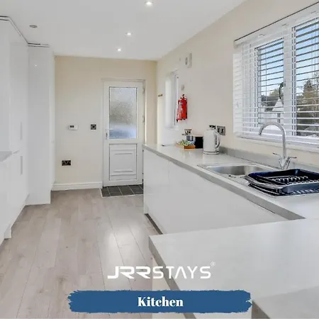 - 3 Bedroom, Sleeps 10 Garden - Jrr Cockermouth